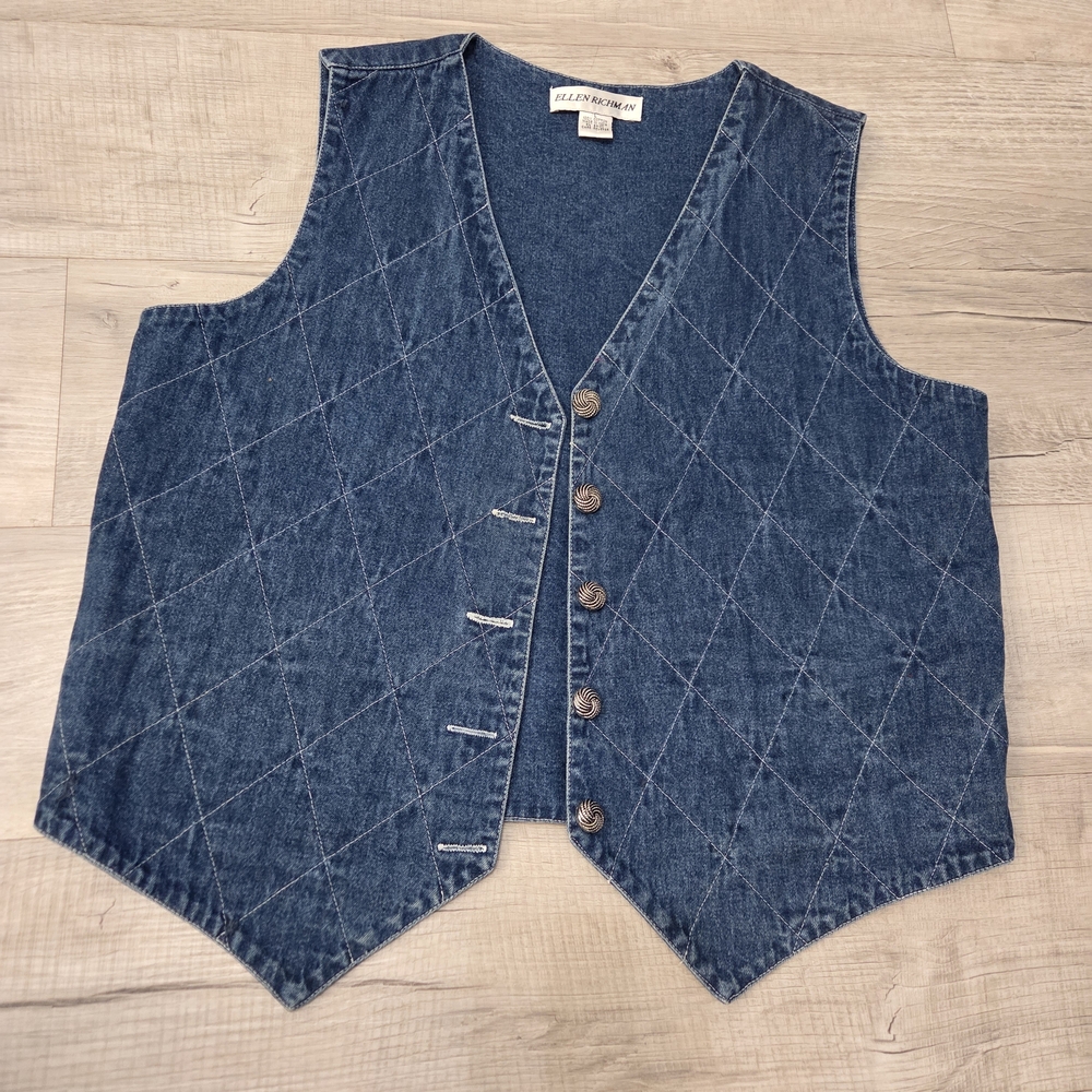 Vtg Blue Denim Embroidered quilted Vest Women's M/L Cottagecore
